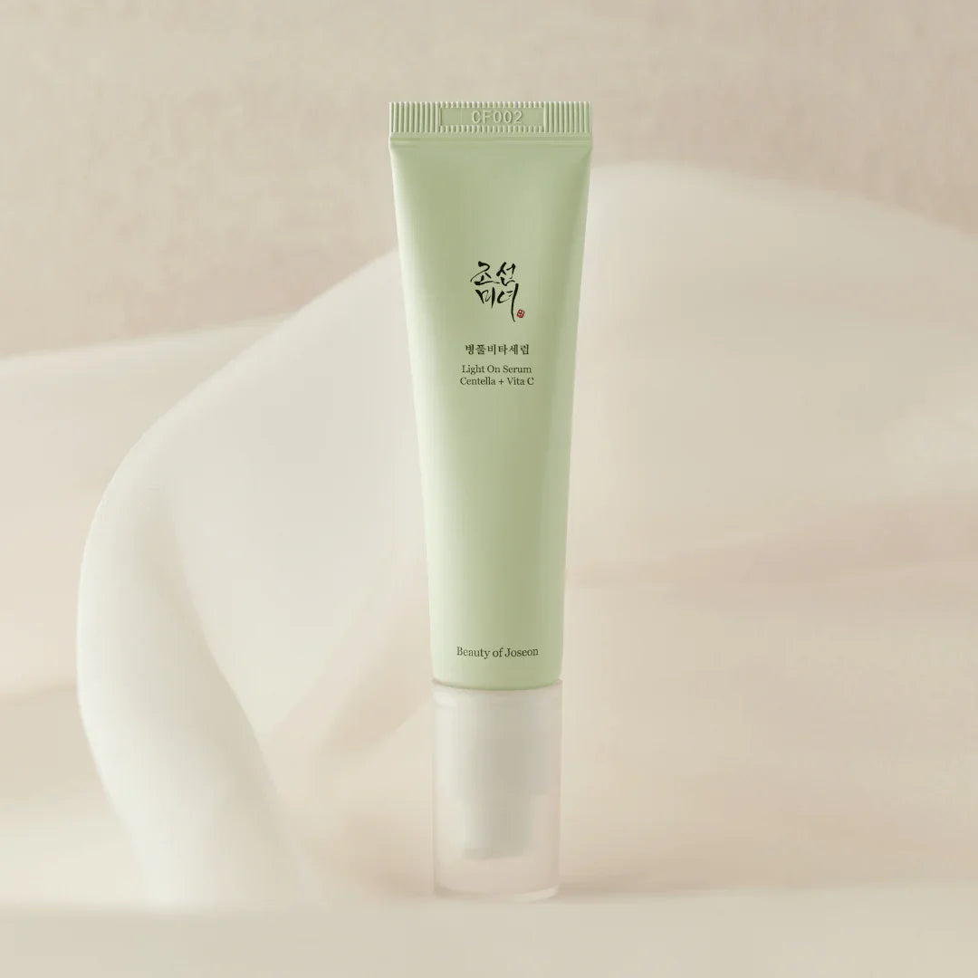 Light On Serum: Centella + Vita C - 30ml